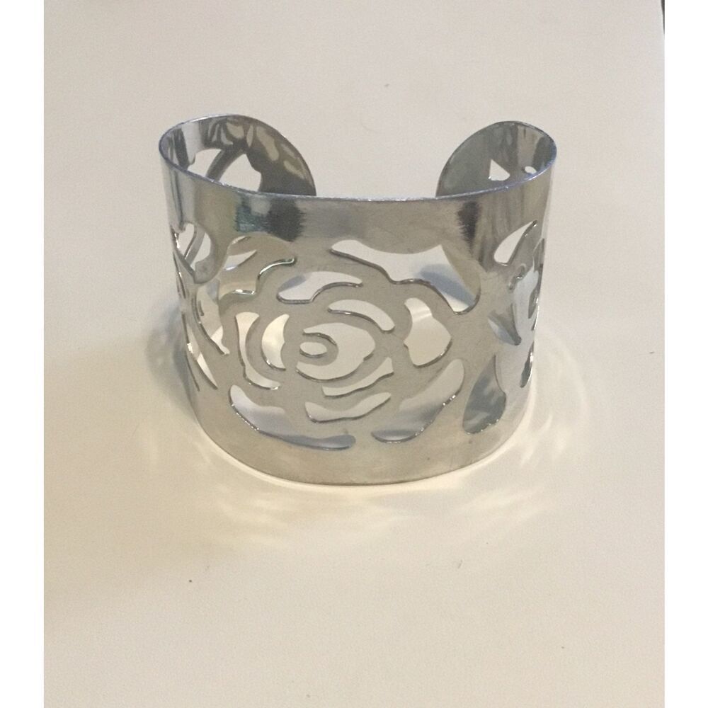 Pretty Stainless Steel Wide Cut Out Rose Design Cuff Bracelet - Picture 2 of 3